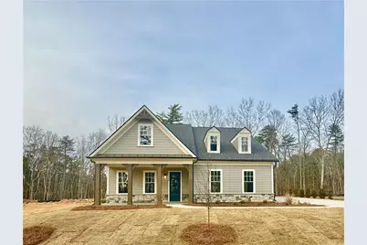 160 Cherokee Drive S, Waleska, GA 30183 - Photo 1