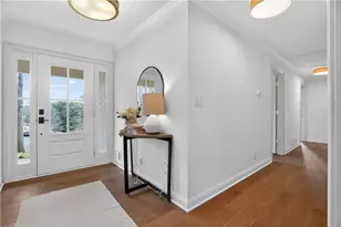 12080 Mountain Laurel Dr, Roswell, GA 30075 - Photo 3