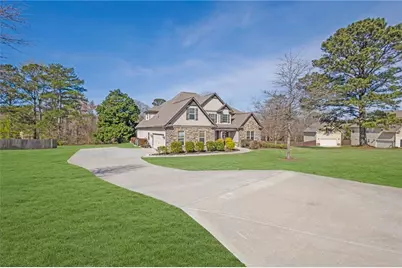 68 Mitchell Farm Drive, Sharpsburg, GA 30277 - Photo 3