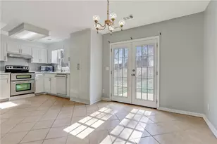 742 Shoal Cir, Lawrenceville, GA 30046 - Photo 7