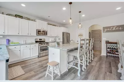 105 Hacienda Avenue, Locust Grove, GA 30248 - Photo 11