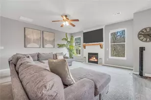 105 Hacienda Ave, Locust Grove, GA 30248 - Photo 5