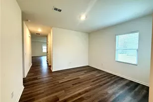 119 Pond Ct, Hoschton, GA 30548 - Photo 5