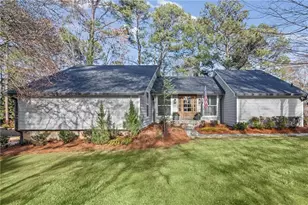 1611 Canton Hills Cir, Marietta, GA 30062 - Photo 3