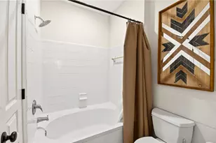 10 Perimeter Summit Blvd NE, Brookhaven, GA 30319 - Photo 23