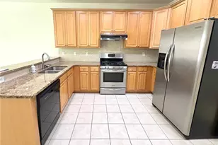 1328 Apple Orchard Ln, Snellville, GA 30078 - Photo 7