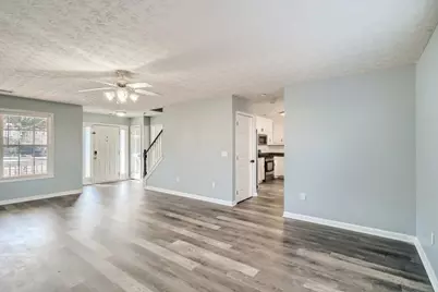 391 Lake Valley Drive, Loganville, GA 30052 - Photo 5