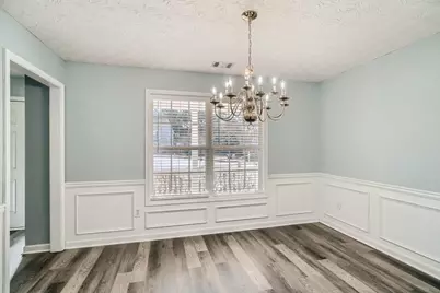 391 Lake Valley Drive, Loganville, GA 30052 - Photo 7