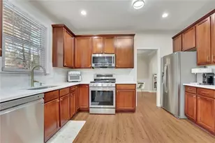 2640 Chandler Grove Dr, Buford, GA 30519 - Photo 13