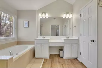 2640 Chandler Grove Drive, Buford, GA 30519 - Photo 21