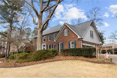 3989 Spalding Glen Drive, Peachtree Corners, GA 30360 - Photo 35