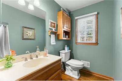 3989 Spalding Glen Drive, Peachtree Corners, GA 30360 - Photo 11