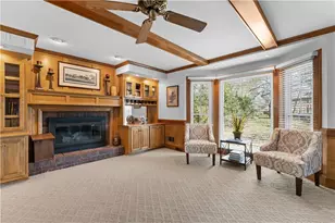 3989 Spalding Glen Dr, Peachtree Corners, GA 30360 - Photo 9