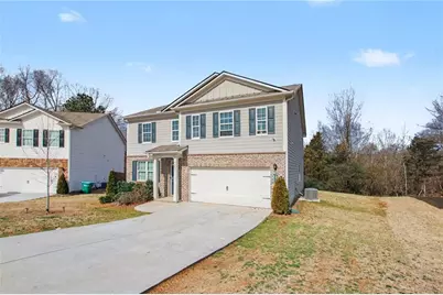 367 Hughes Ln, Pendergrass, GA 30567 - Photo 5