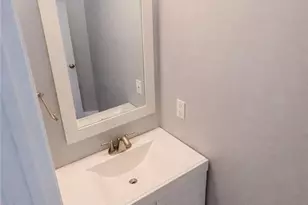 2043 Liberty Ct NW, Atlanta, GA 30318 - Photo 17