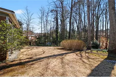 2820 Briarglen Dr, Atlanta, GA 30340 - Photo 35