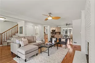 2820 Briarglen Dr, Atlanta, GA 30340 - Photo 5