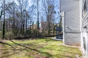 1382 Stoneleigh Way, Stone Mountain, GA 30088 - Photo 21