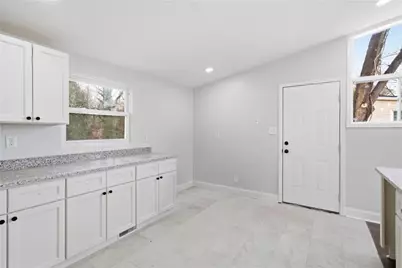 2909 Cambridge Drive SW, Atlanta, GA 30331 - Photo 11