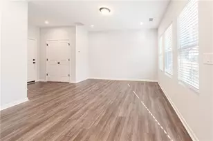 1276 May Elm Ln, Lawrenceville, GA 30043 - Photo 3