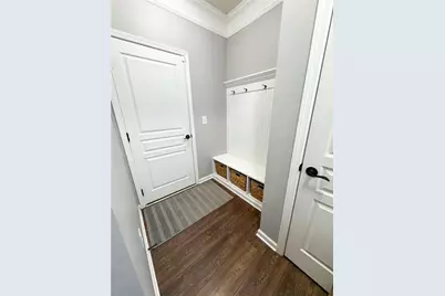 3560 Graham Way SW, Lilburn, GA 30047 - Photo 15