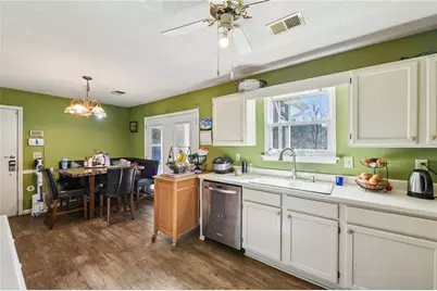 131 Patricia Terrace, Grayson, GA 30017 - Photo 7