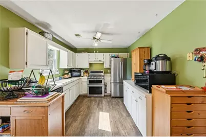 131 Patricia Terrace, Grayson, GA 30017 - Photo 5