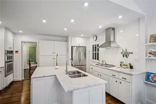 1838 Meredith Dr NW, Atlanta, GA 30318 - Photo 13