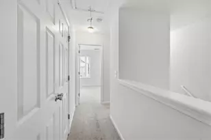 1057 Liberty Pkwy NW, Atlanta, GA 30318 - Photo 25