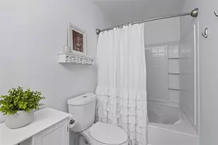 1057 Liberty Pkwy NW, Atlanta, GA 30318 - Photo 15