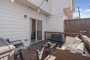 1057 Liberty Pkwy NW, Atlanta, GA 30318 - Photo 17