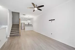 1057 Liberty Pkwy NW, Atlanta, GA 30318 - Photo 5