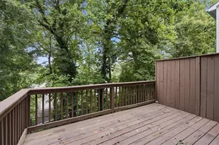 1057 Liberty Pkwy NW, Atlanta, GA 30318 - Photo 31