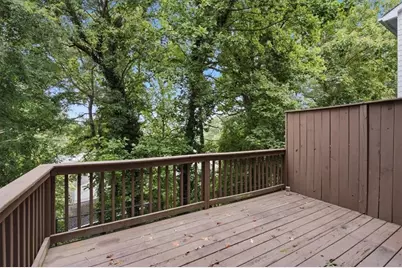 1057 Liberty Parkway NW, Atlanta, GA 30318 - Photo 37