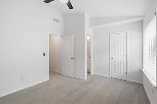 1057 Liberty Pkwy NW, Atlanta, GA 30318 - Photo 21