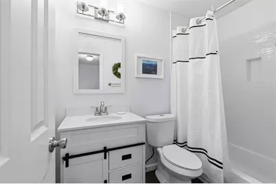 1057 Liberty Parkway NW, Atlanta, GA 30318 - Photo 19