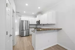 1057 Liberty Pkwy NW, Atlanta, GA 30318 - Photo 11