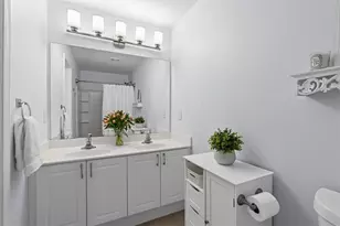 1057 Liberty Pkwy NW, Atlanta, GA 30318 - Photo 11