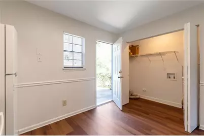 3235 Sarah Lou Drive, Snellville, GA 30078 - Photo 9