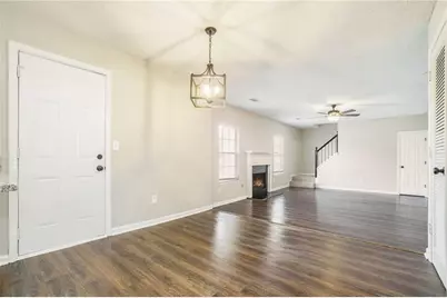 6916 Dalehollow Drive, Lithonia, GA 30058 - Photo 7