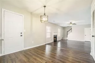 6916 Dalehollow Dr, Lithonia, GA 30058 - Photo 7