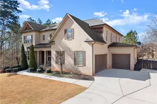 1025 Nash Springs Cir, Lilburn, GA 30047 - Photo 3