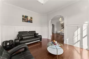 1025 Nash Springs Cir, Lilburn, GA 30047 - Photo 7