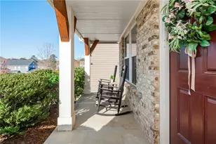 1569 Avalon Creek Rd, Sugar Hill, GA 30518 - Photo 5