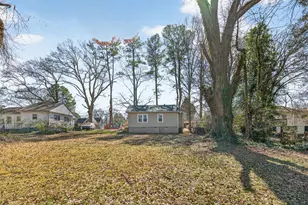 2266 N Shallowford Rd, Atlanta, GA 30341 - Photo 19