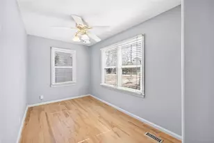 2266 N Shallowford Rd, Atlanta, GA 30341 - Photo 9