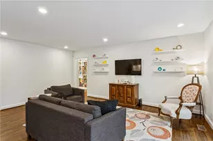 734 Woodley Dr NW, Atlanta, GA 30318 - Photo 19