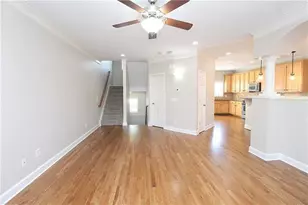 802 Glenivy, Marietta, GA 30062 - Photo 11