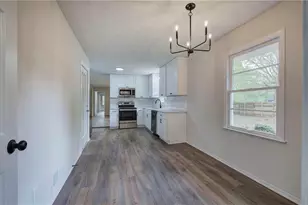 4592 Karron Ln, Powder Springs, GA 30127 - Photo 13