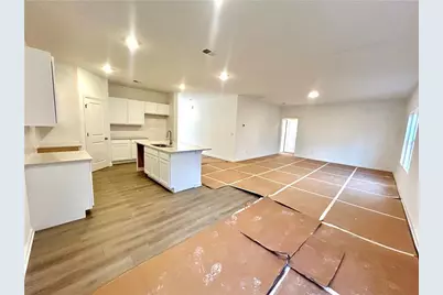 5376 Heron Bay Boulevard, Locust Grove, GA 30248 - Photo 7